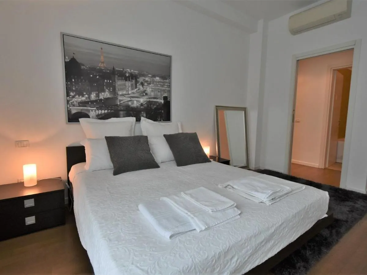 Apartment Corso Genova Apartment By Interhome Milan