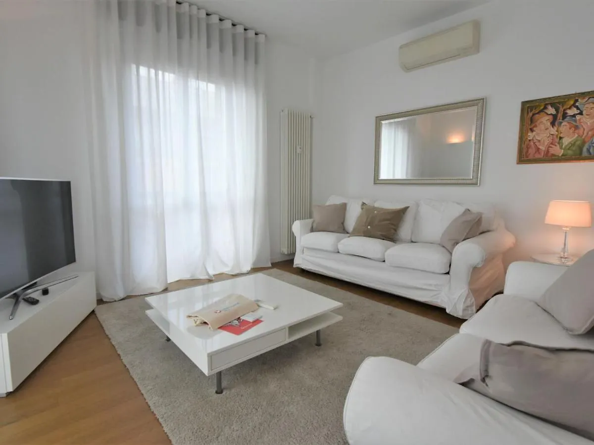 Apartment Corso Genova Apartment By Interhome Milan