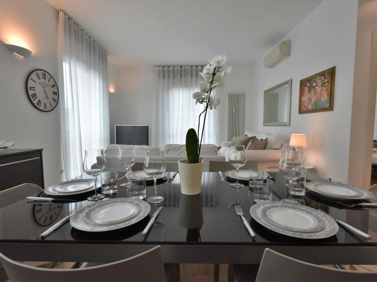 Apartment Corso Genova Apartment By Interhome Milan 0*,