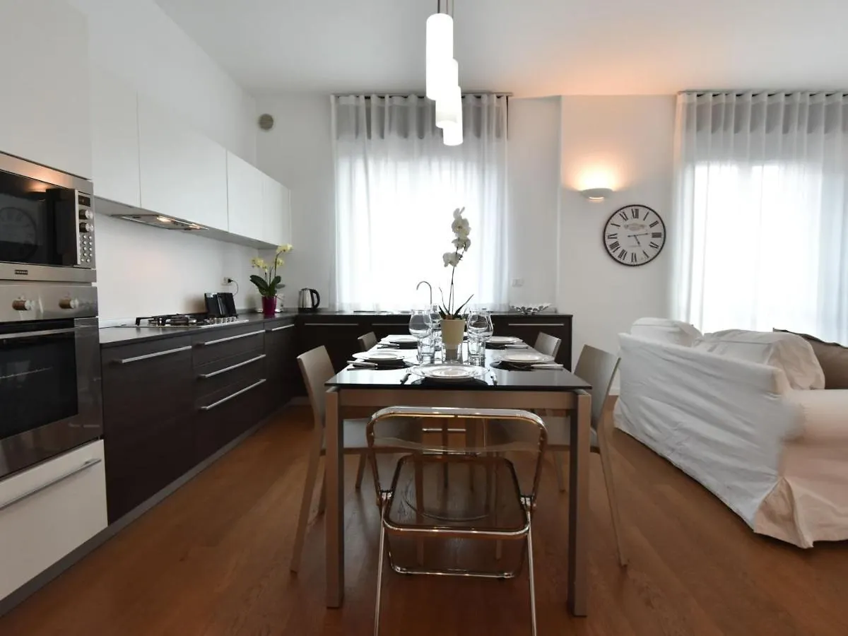 Apartment Corso Genova Apartment By Interhome Milan
