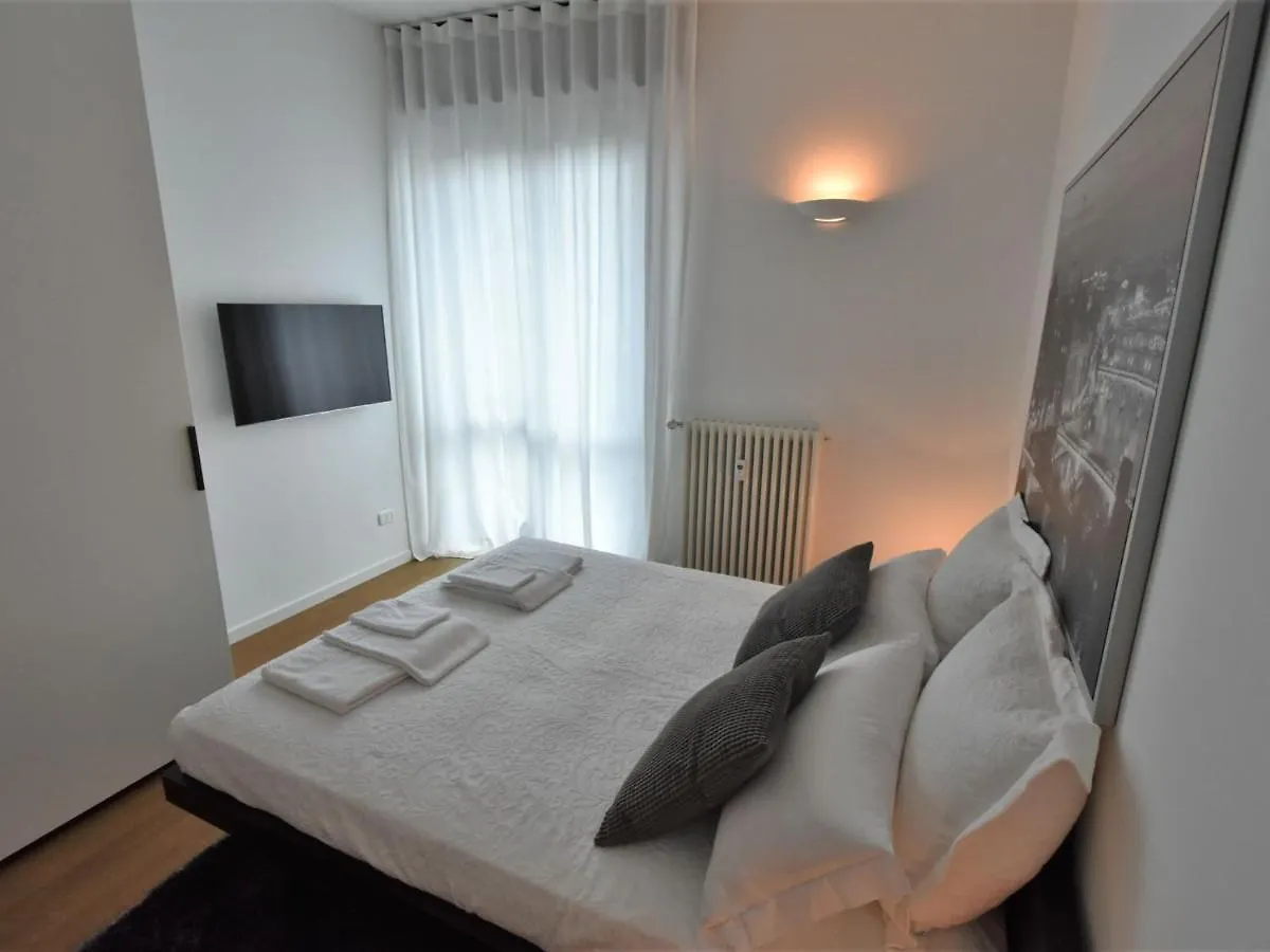 Apartment Corso Genova Apartment By Interhome Milan